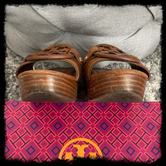 TORY BURCH wedge slide - Picture 4 of 9